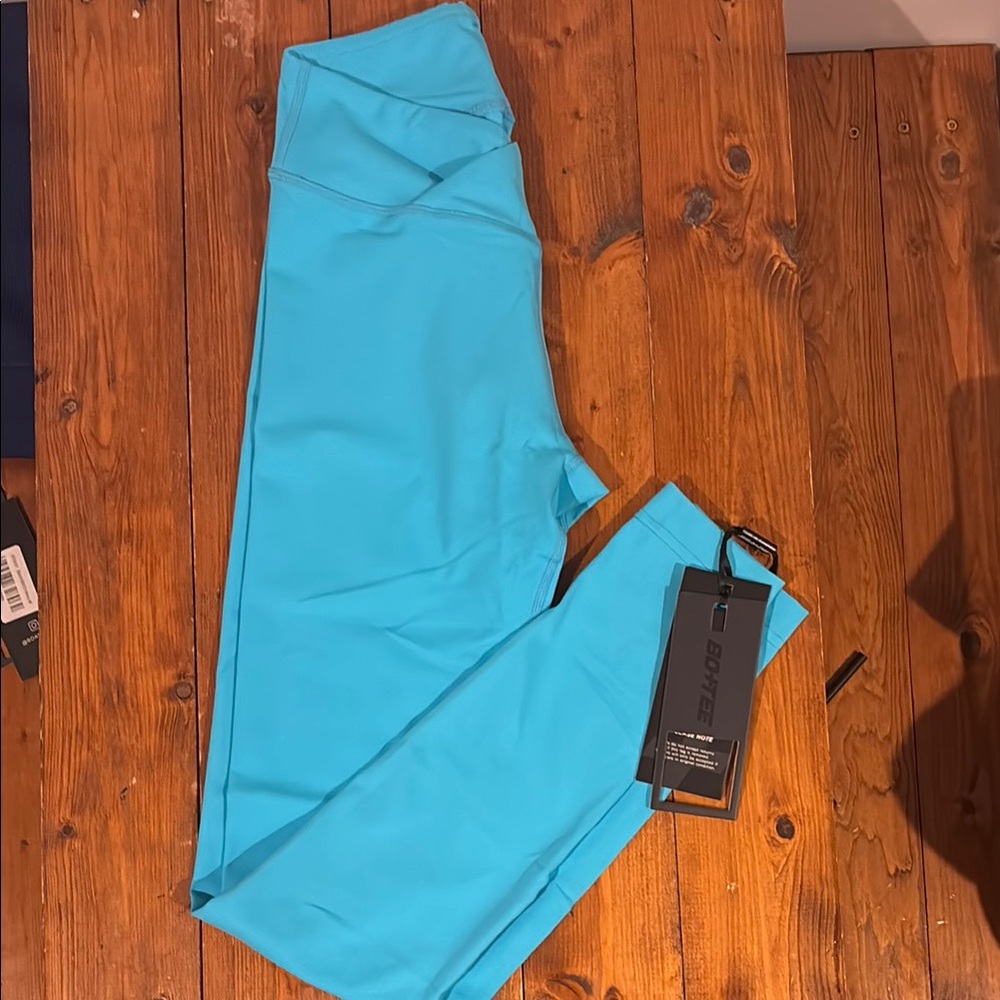 Boytec Women's Blue Leggings